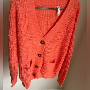 BOUTIQUE CARDIGAN-- BANANA PREMIUM! Never worn! Size large, & perfect for fall!